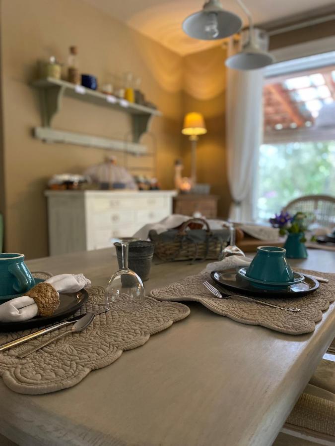 L'Eveil En Provence Bed and Breakfast Entrecasteaux Eksteriør billede