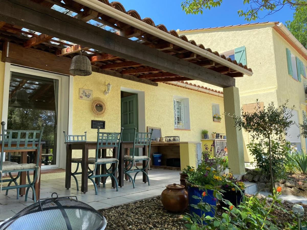 L'Eveil En Provence Bed and Breakfast Entrecasteaux Eksteriør billede