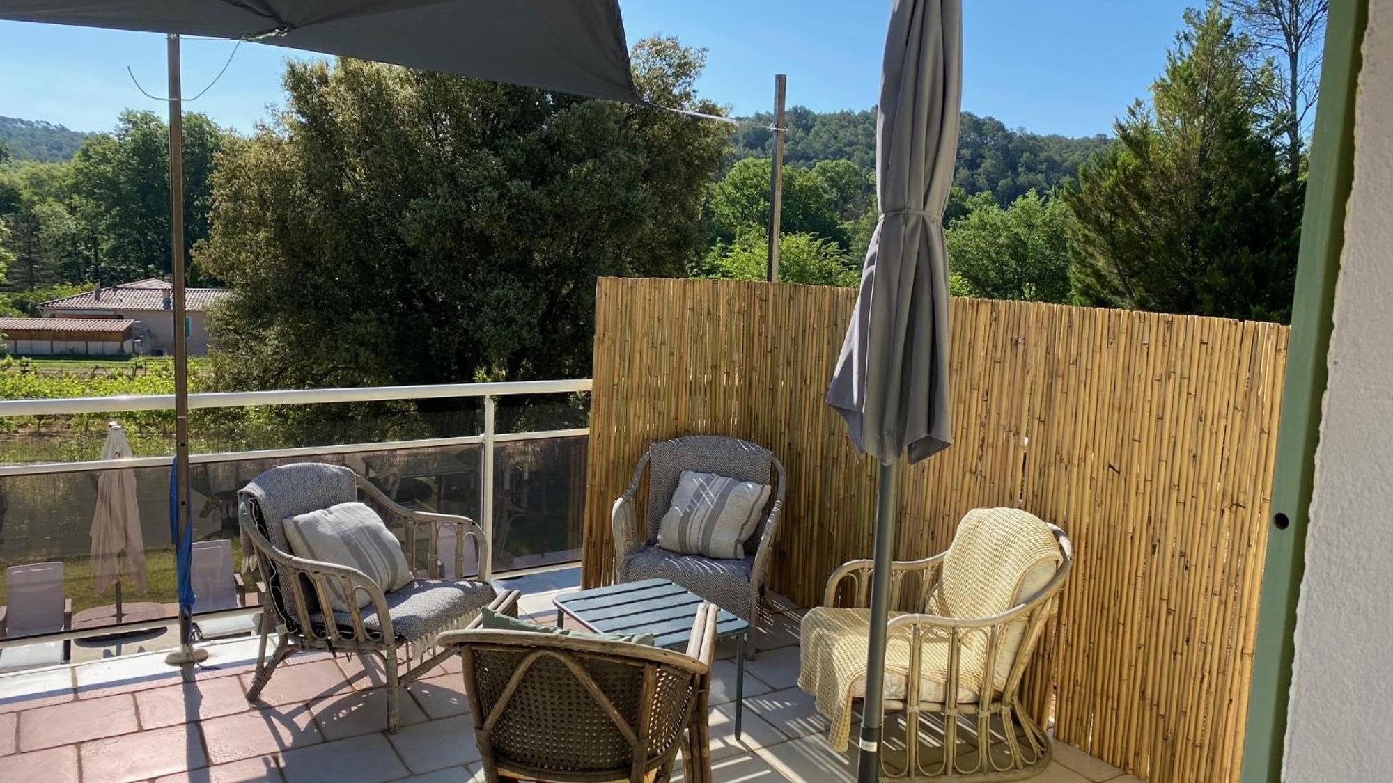 L'Eveil En Provence Bed and Breakfast Entrecasteaux Eksteriør billede